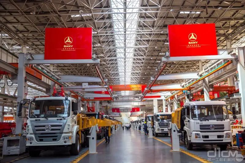 戰疫不忘生產,三一重起智能工廠逐步復工--高空作業機械機械動態-高空